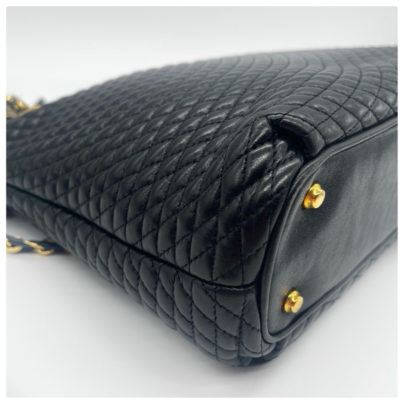 BALLY Small Quilted Matelasse Chain Shoulder Tote - Picture 6 of 14